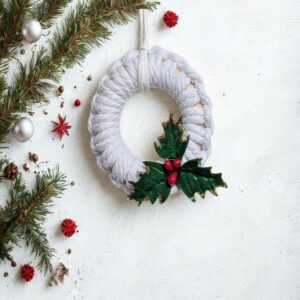 White Holly Mini Wreath
